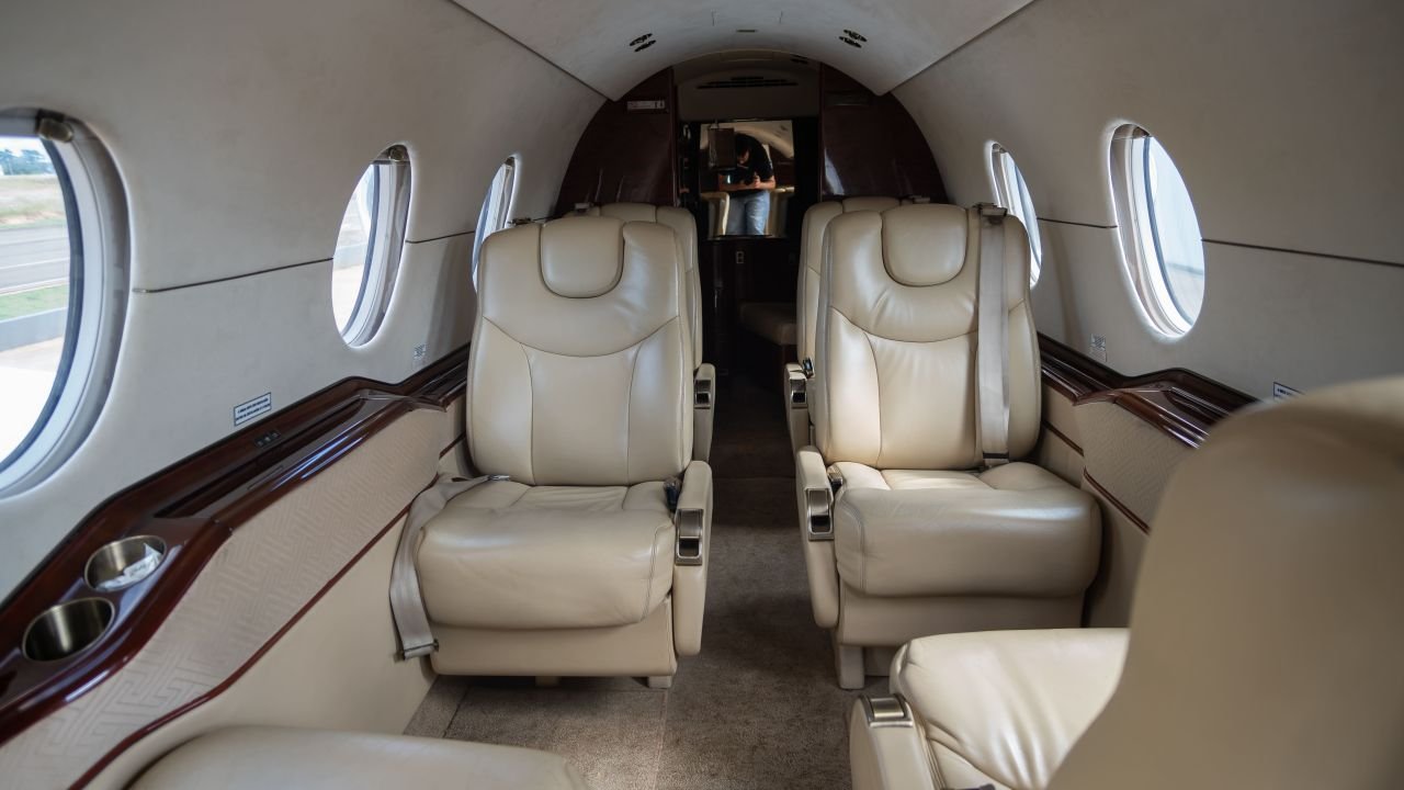 HAWKER 400XP 2008