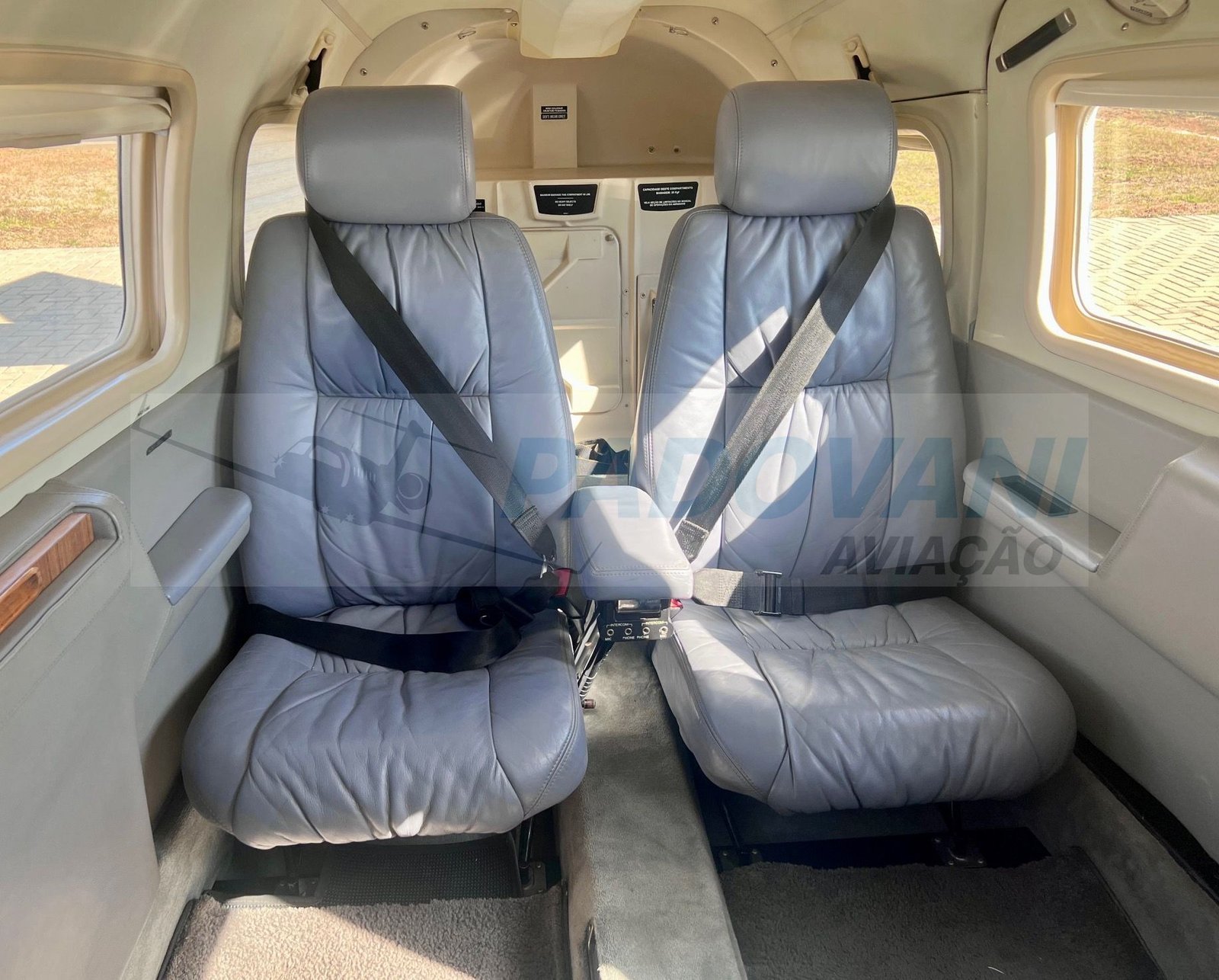 PIPER PA-34-220T SENECA V 2001