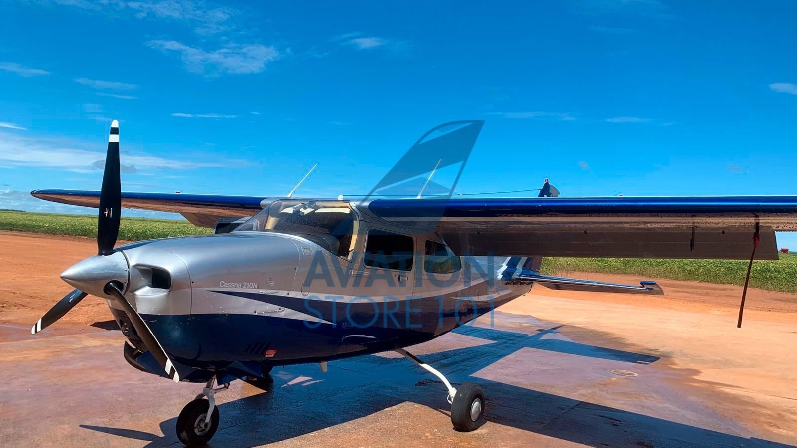 CESSNA 210N 1982