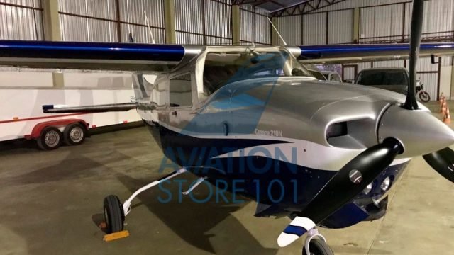 CESSNA 210N 1982