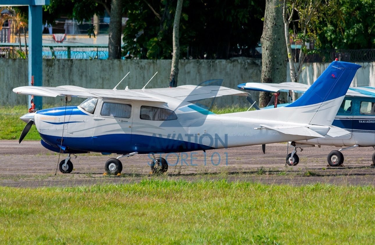 CESSNA CENTURION 210N 1982