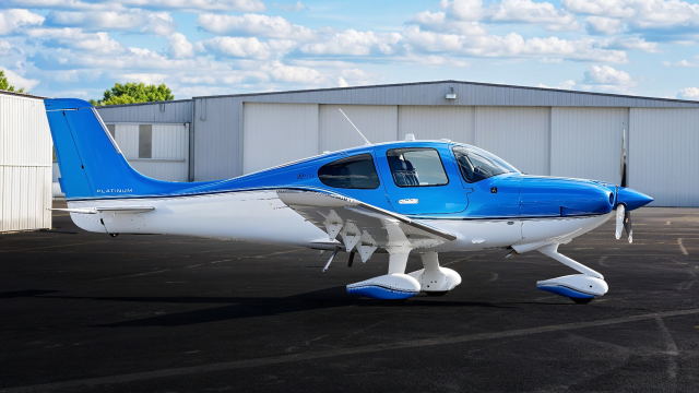 CIRRUS SR22 G6 GTS 2019 – COMPARTILHAMENTO