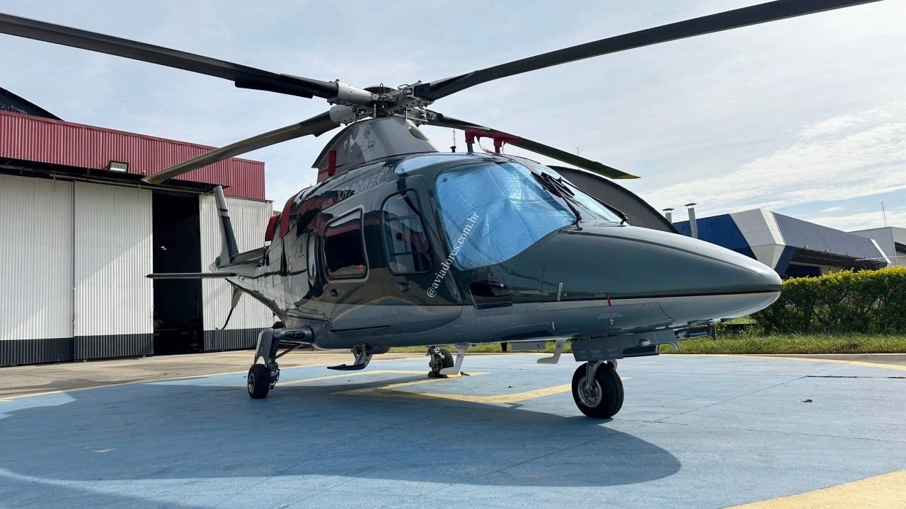 AGUSTA A109E POWER 2006