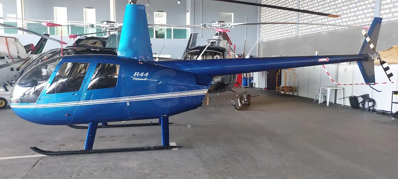 ROBINSON R44 RAVEN II 2010