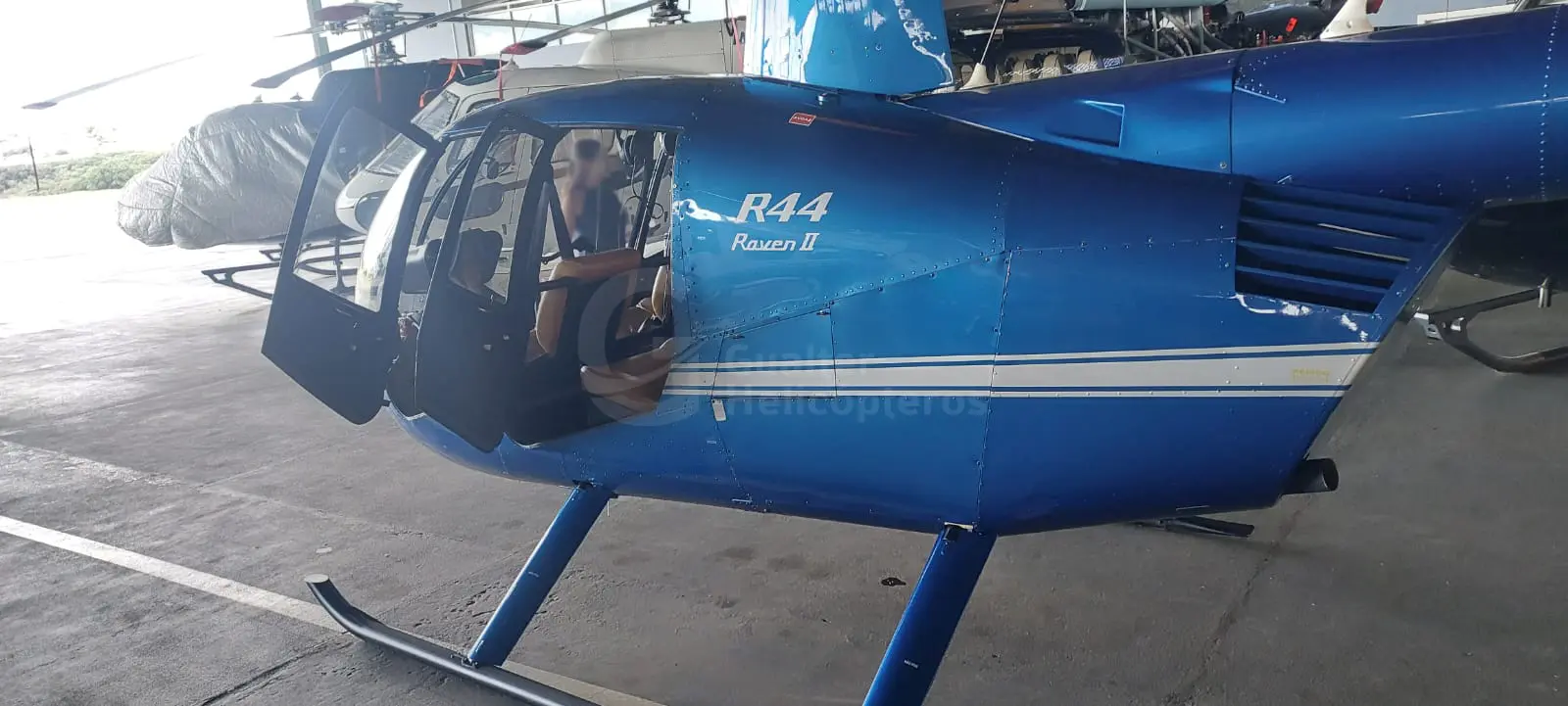 ROBINSON R44 RAVEN II 2010