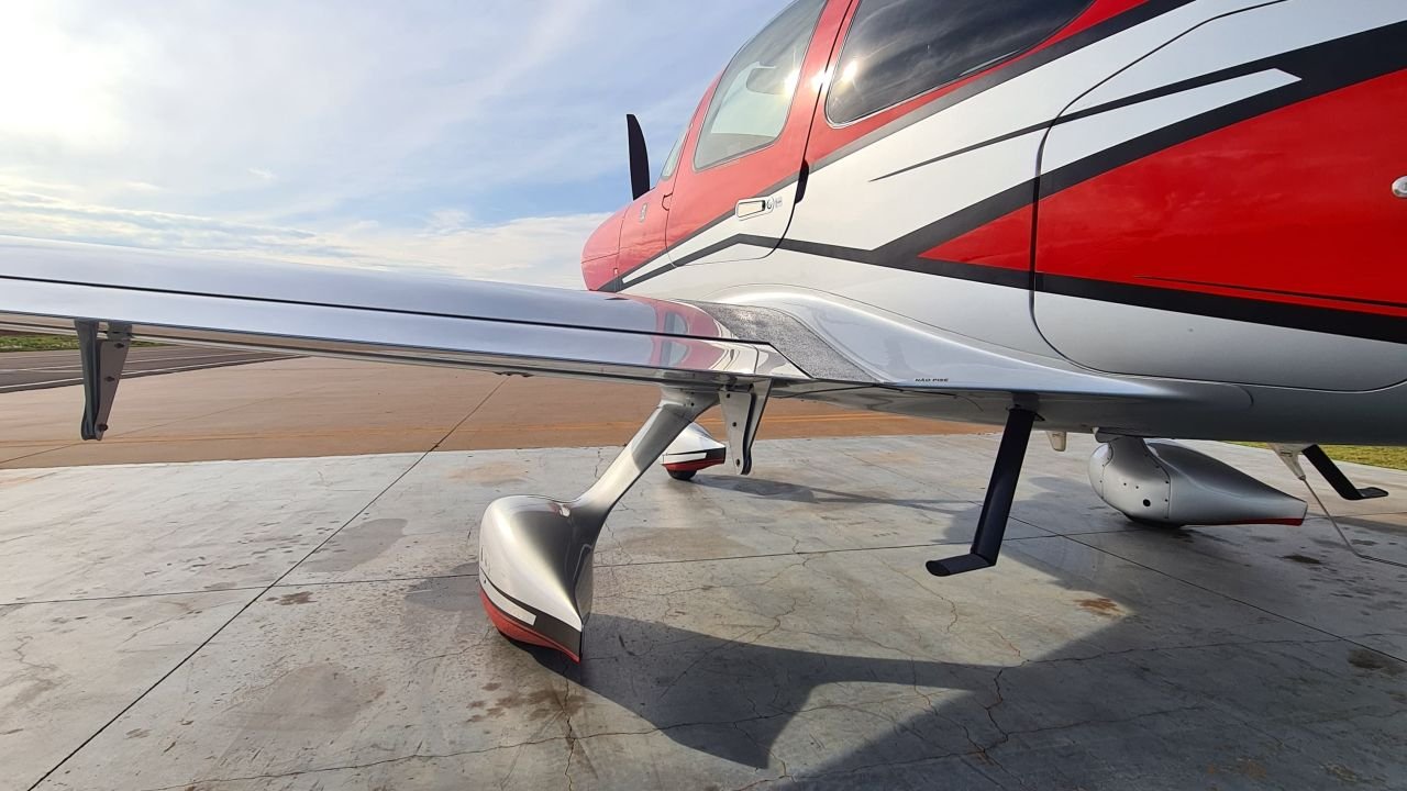 CIRRUS SR22 G5 2016 – COMPARTILHAMENTO