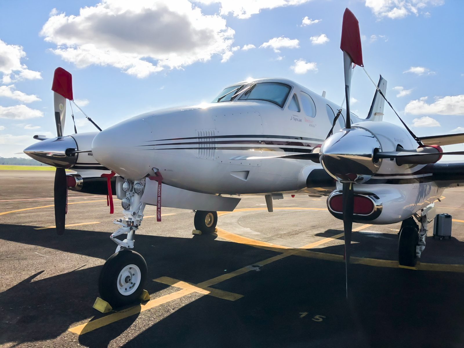 BEECHCRAFT KING AIR C90B 2001