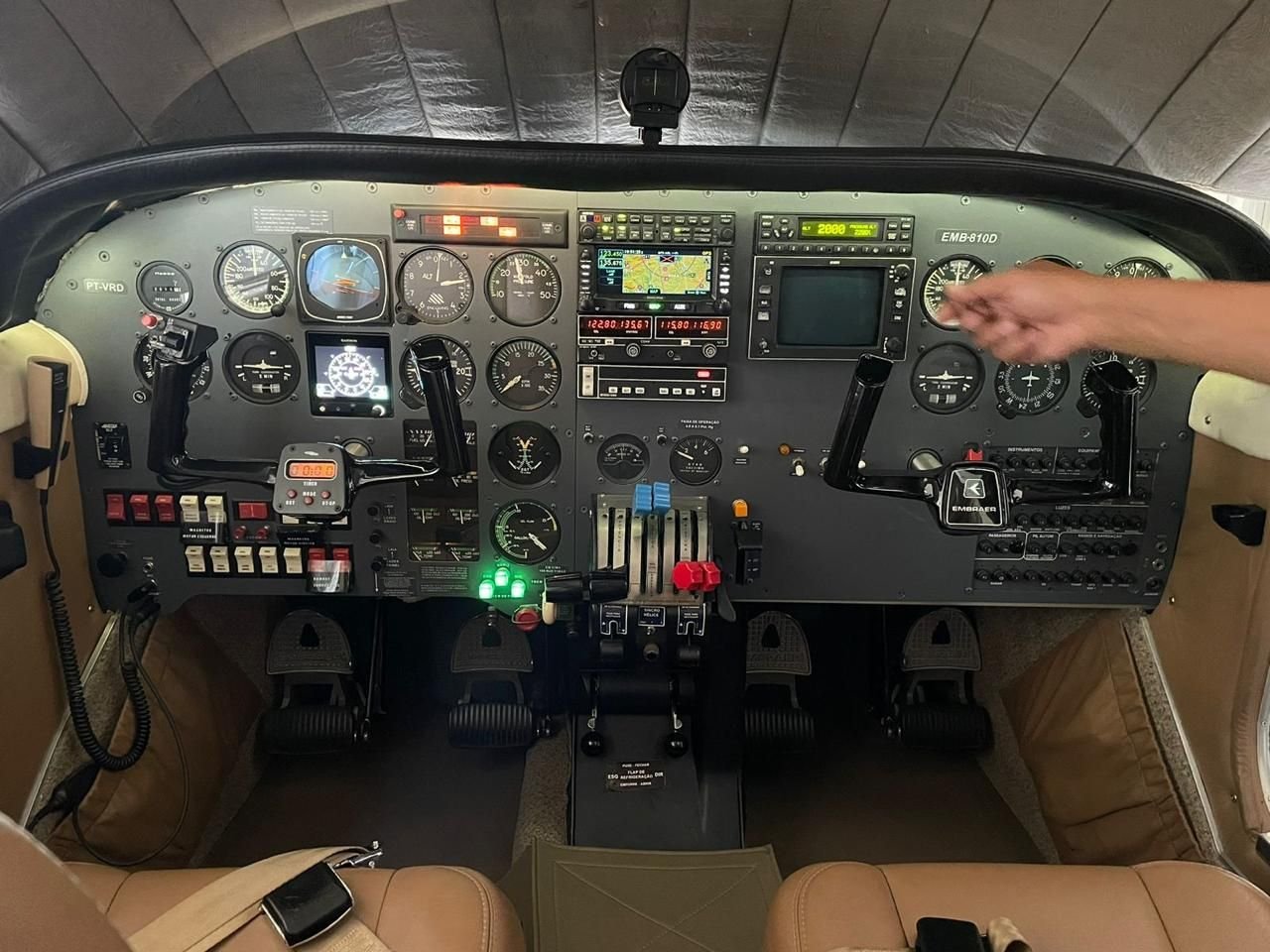 NEIVA/PIPER EMB-810D SENECA III 1994