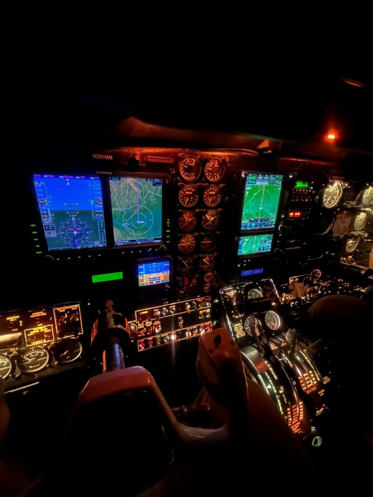 BEECHCRAFT KING AIR E90 1972