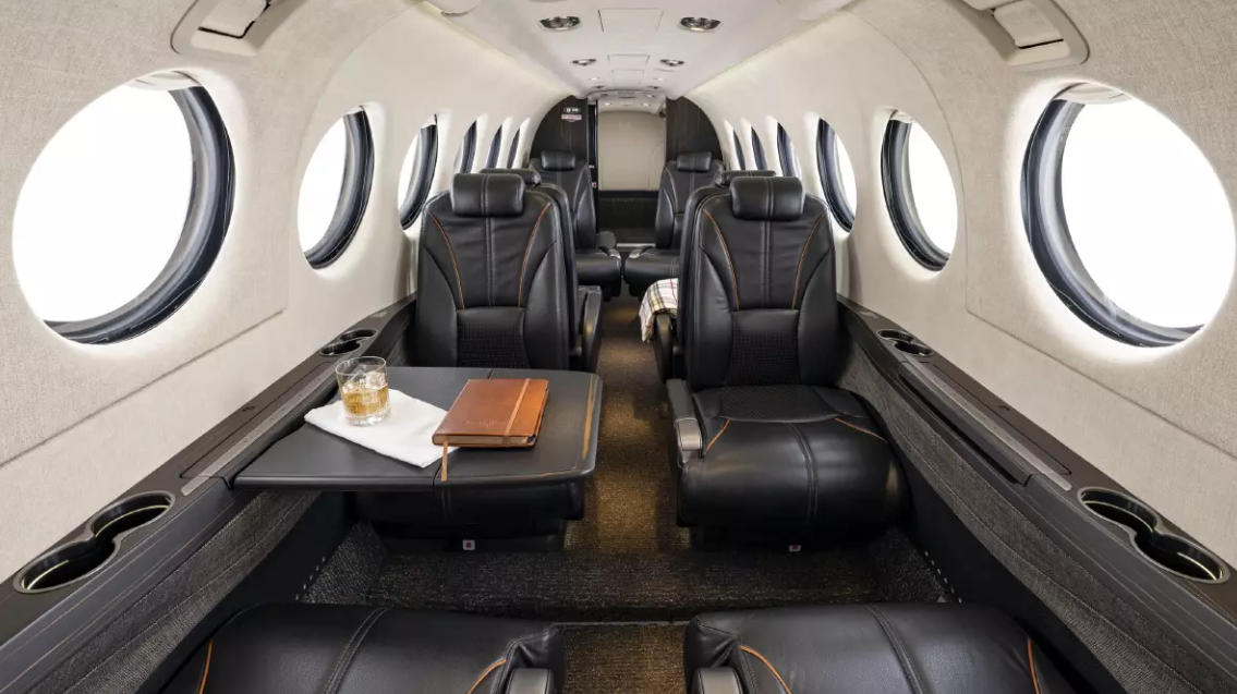 BEECHCRAFT KING AIR 260 2024