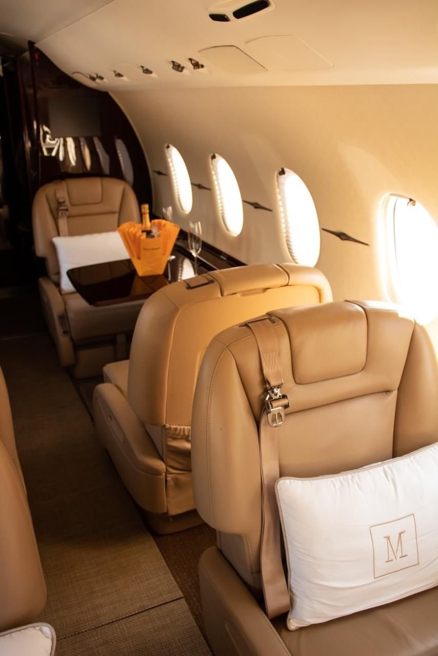 HAWKER 4000 2008