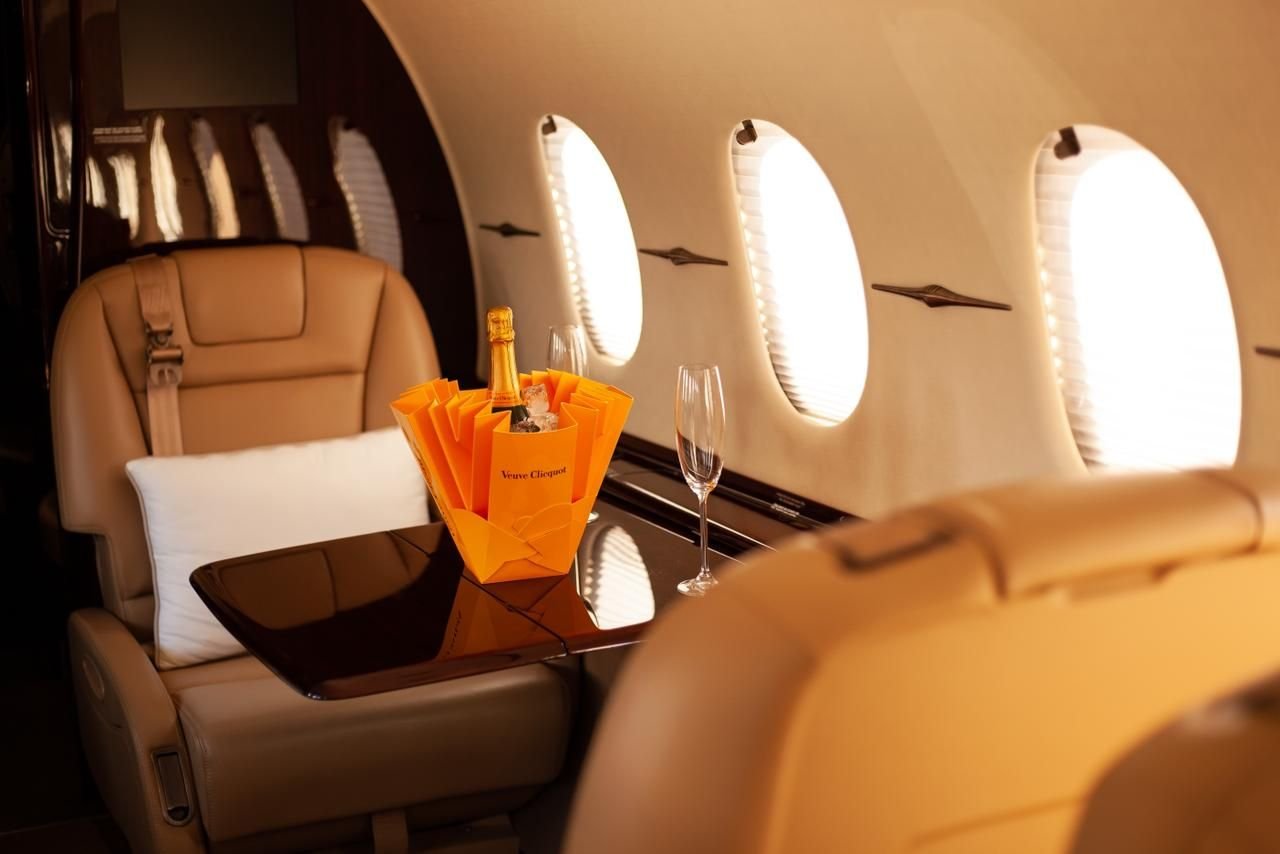 HAWKER 4000 2008