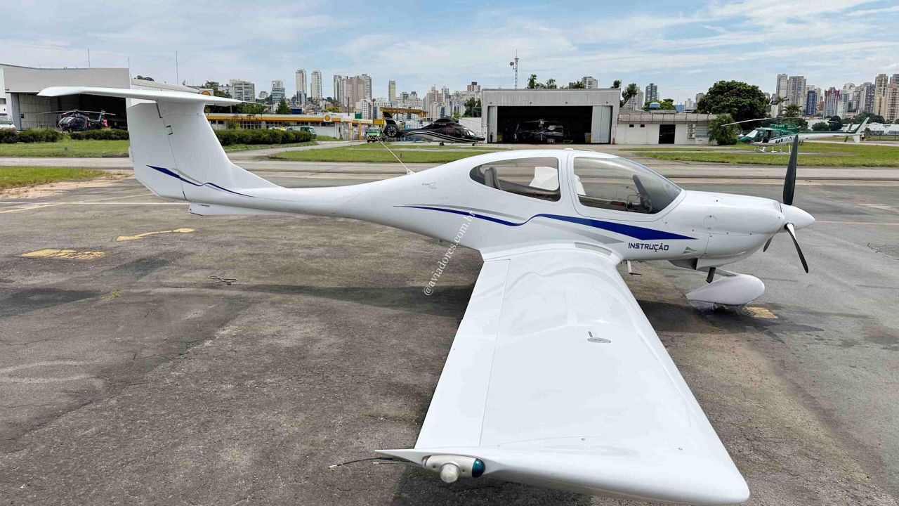DA40-180 DIAMOND STAR 2005
