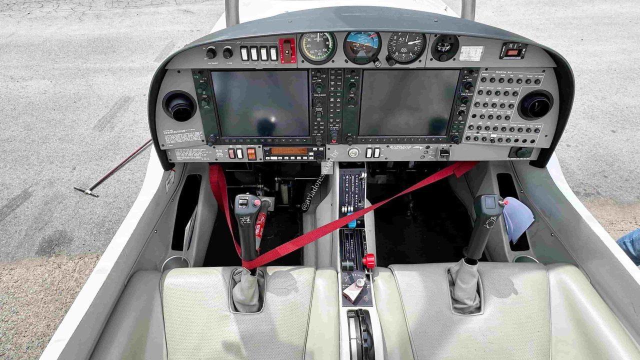DA40-180 DIAMOND STAR 2005