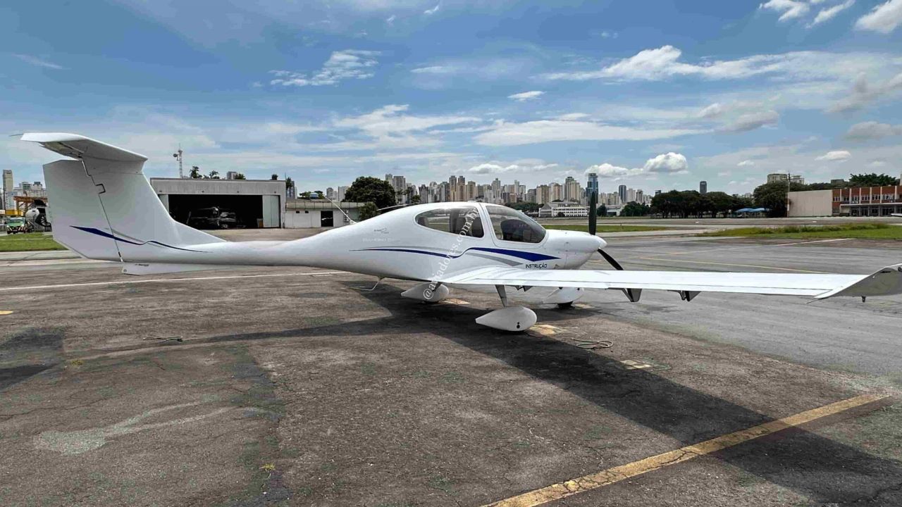 DA40-180 DIAMOND STAR 2005