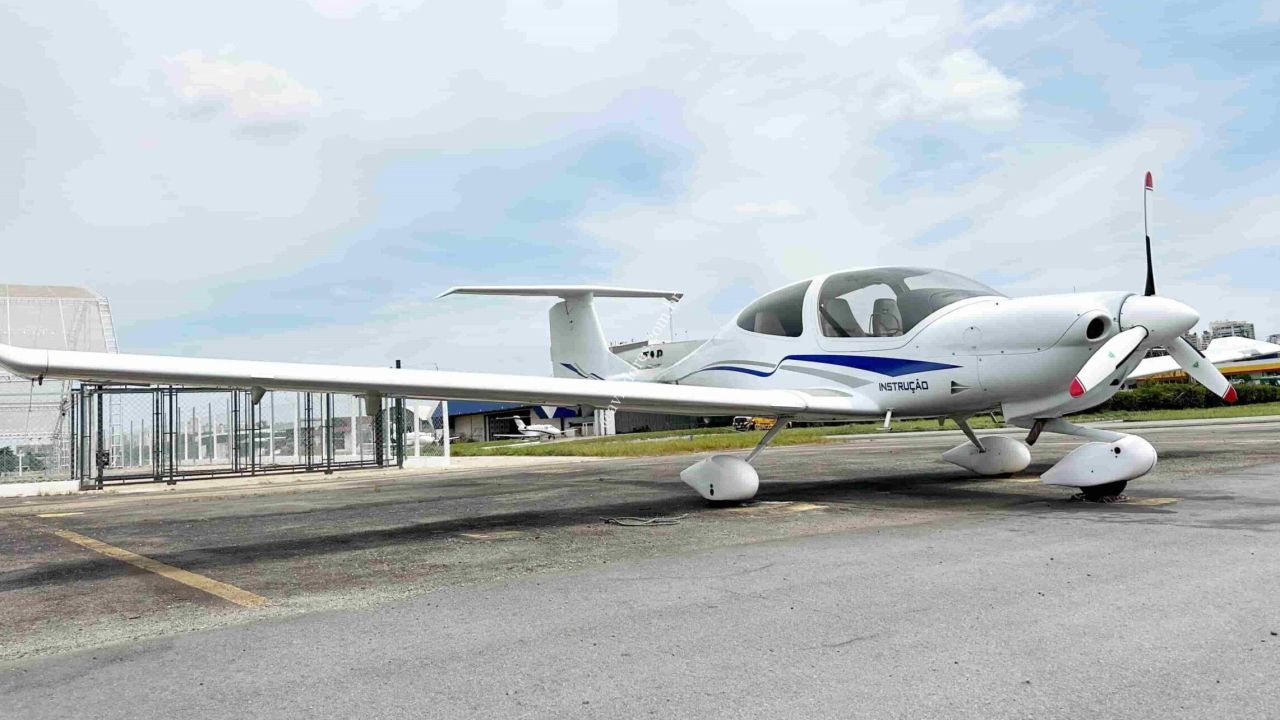 DA40-180 DIAMOND STAR 2005