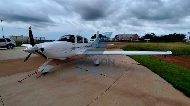 CIRRUS SR20 2006