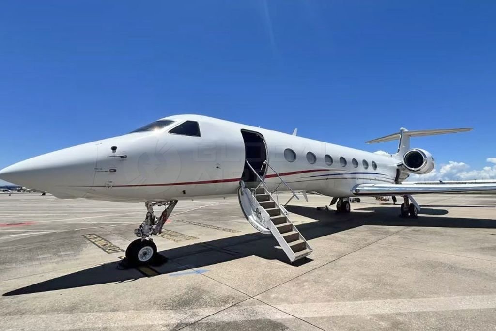 GULFSTREAM G550 2018