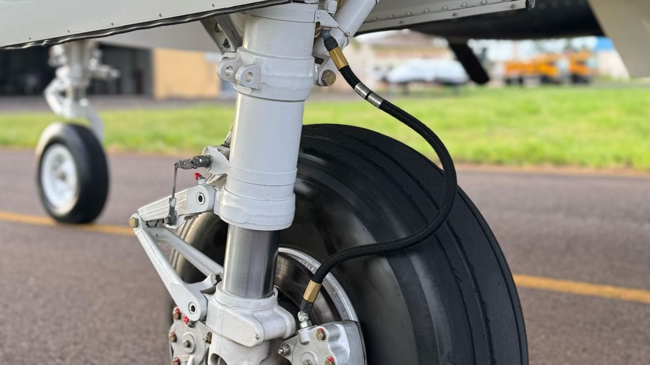 BEECHCRAFT KING AIR C90B 2002