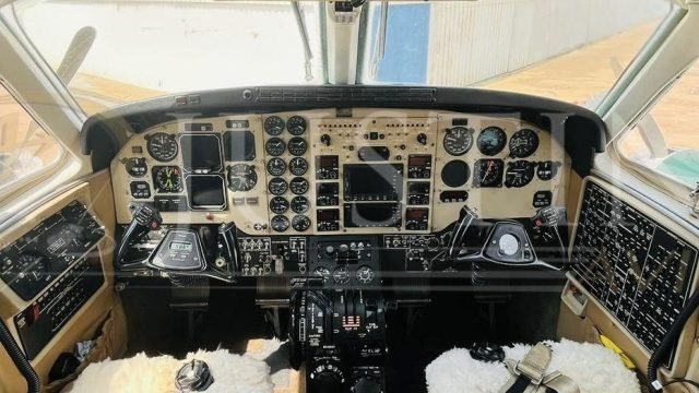 BEECHCRAFT KING AIR C90 GT 2006