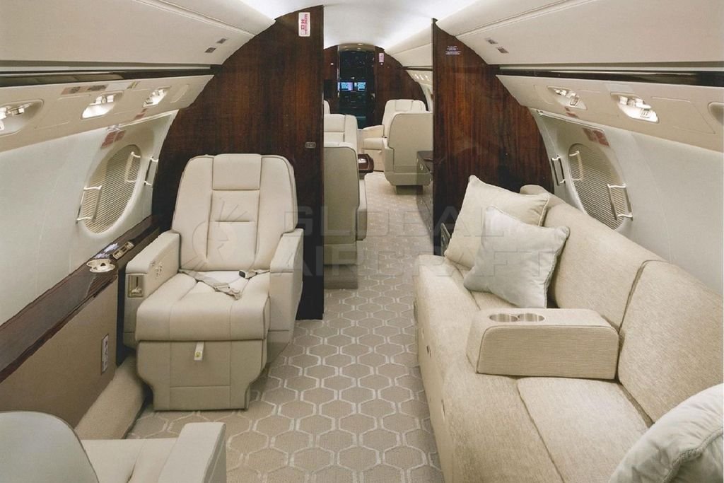 GULFSTREAM G550 2018