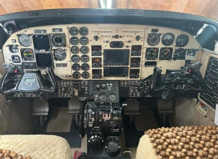 BEECHCRAFT KING AIR C90GT 2006
