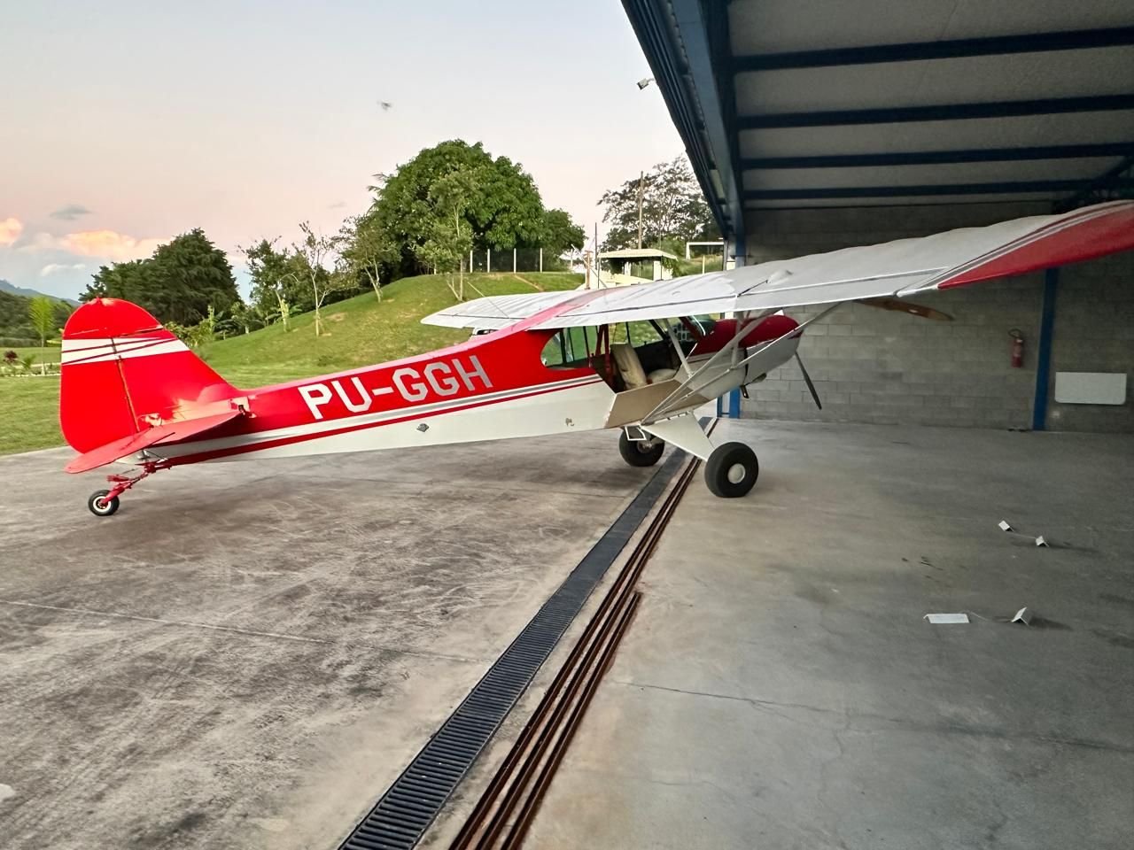 Piper PA-18 Experimental