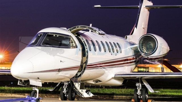 BOMBARDIER LEARJET 40XR 2005
