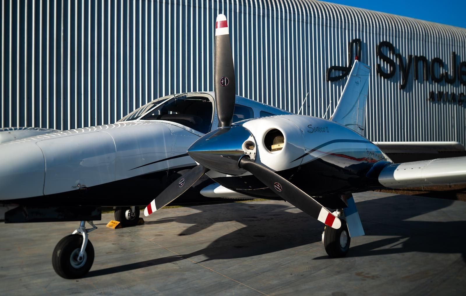PIPER SENECA ll 1979