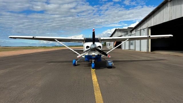 CESSNA T206H 2014
