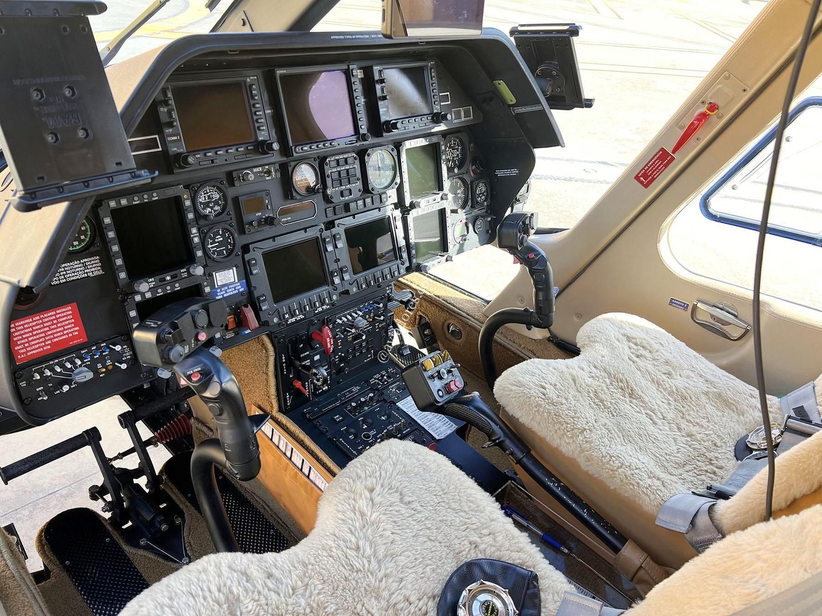 AGUSTA A109S GRAND 2007