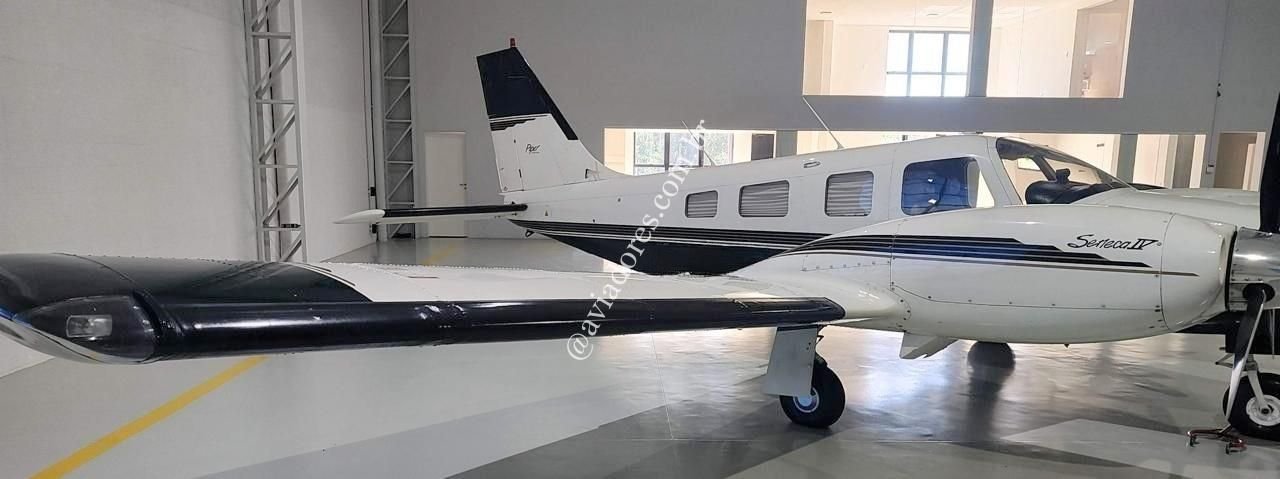 PIPER PA-34-220T SENECA IV 1995