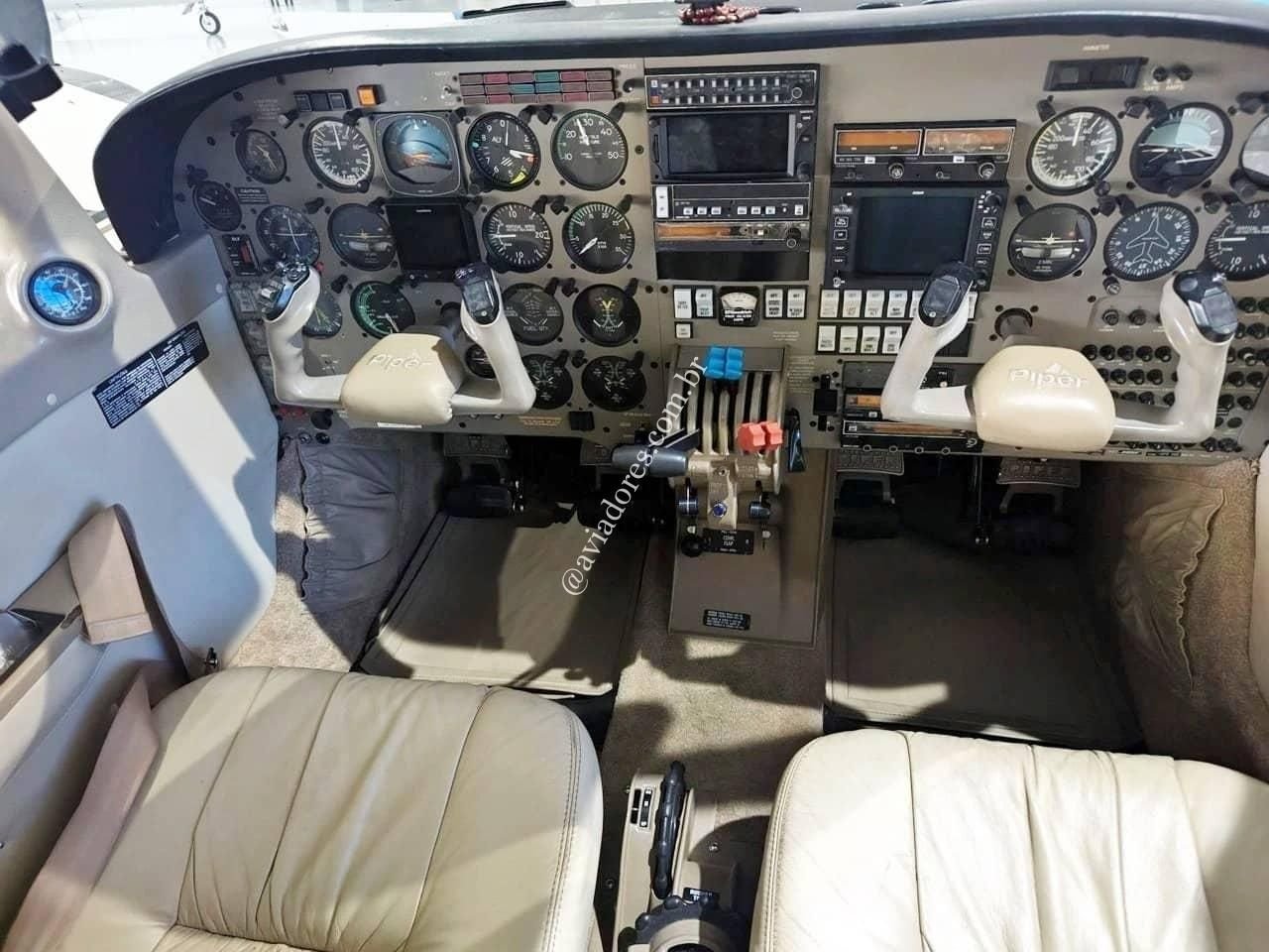 PIPER PA-34-220T SENECA IV 1995