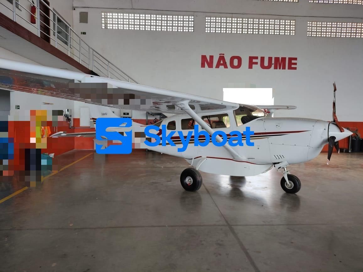 CESSNA AIRCRAFT 206H 2002