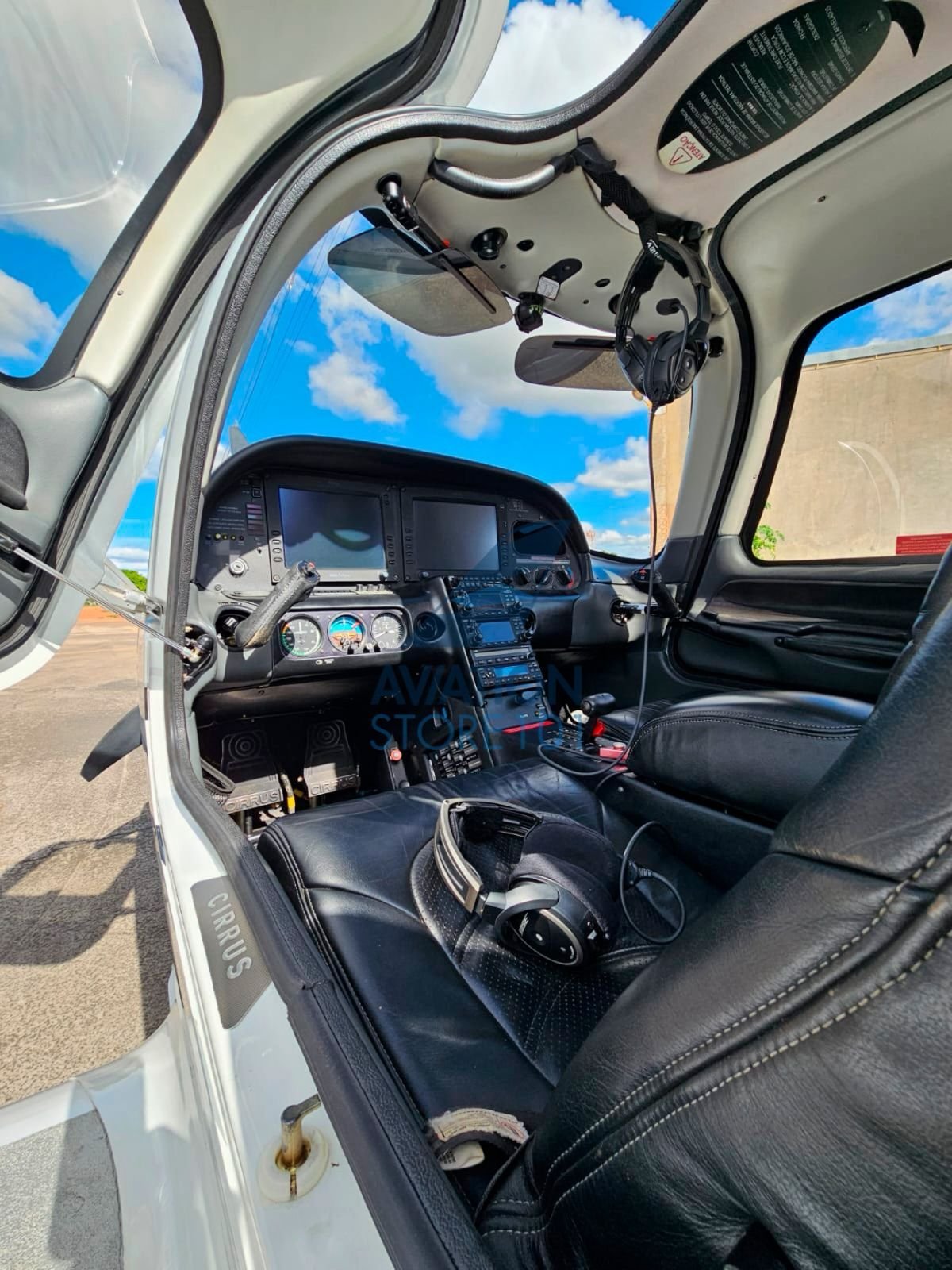 CIRRUS SR22 G3 GTS 2007