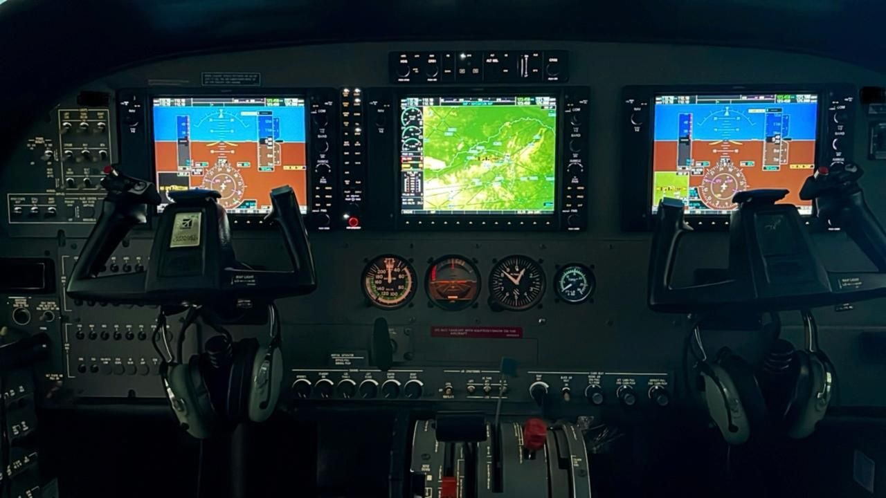 CESSNA CARAVAN EX 2013