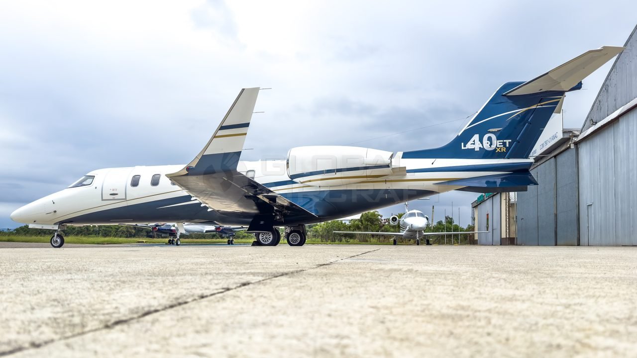 BOMBARDIER LEARJET 40XR 2006