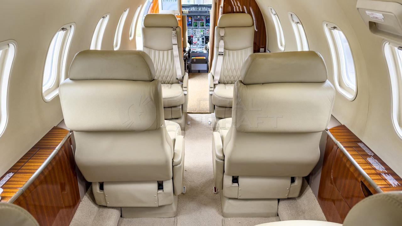BOMBARDIER LEARJET 40XR 2006