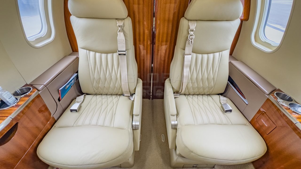 BOMBARDIER LEARJET 40XR 2006