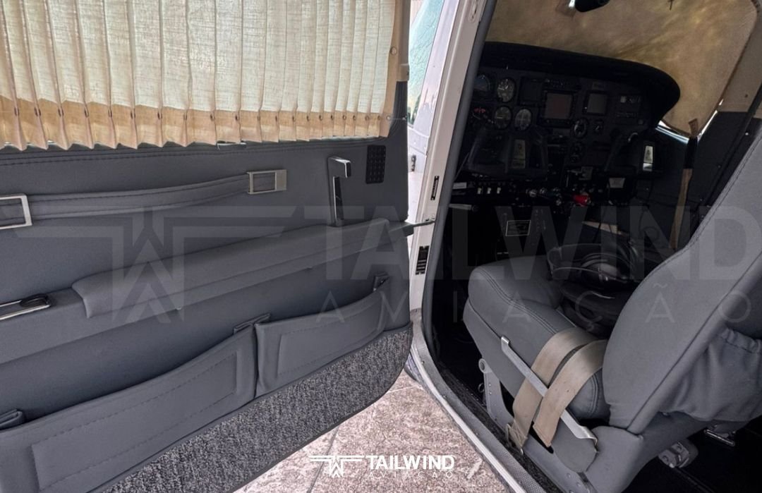 CESSNA T210M 1978