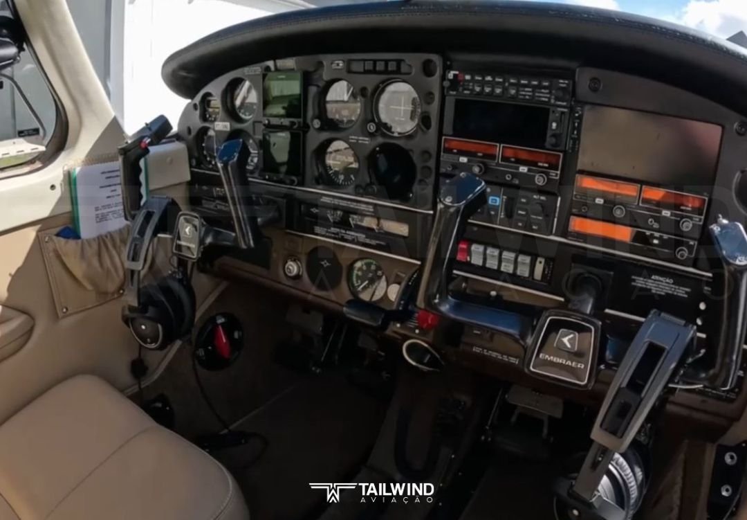EMBRAER EMB-712 TUPI 1989