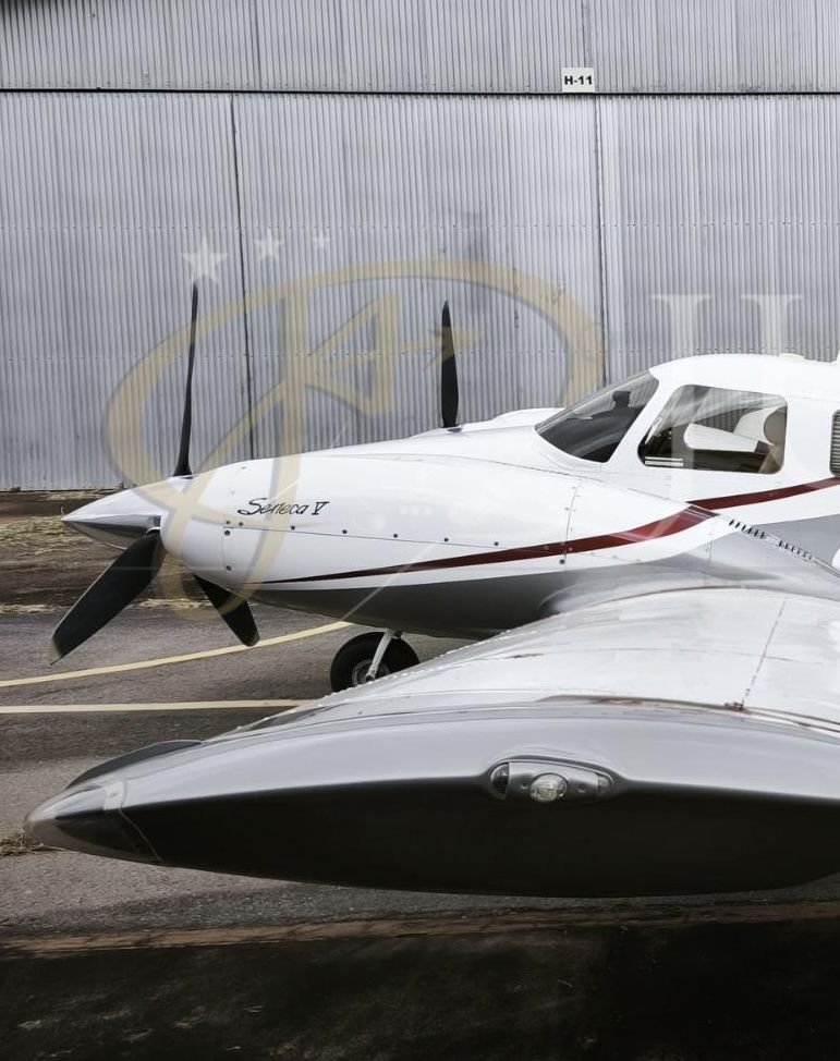 PIPER SENECA V 2011