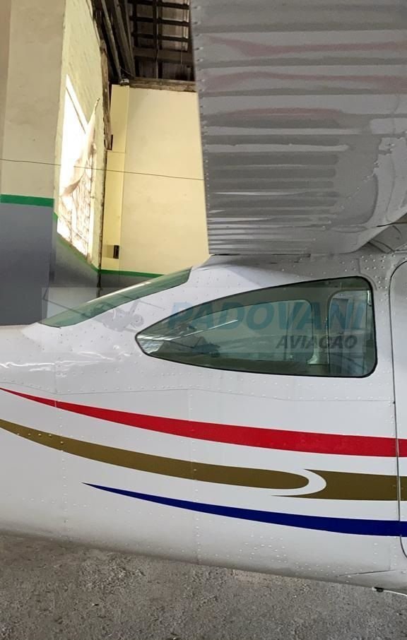 CESSNA 182P SKYLANE 1973