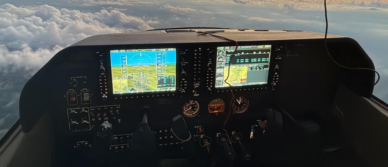 CESSNA SKYLANE TC T182T 2009
