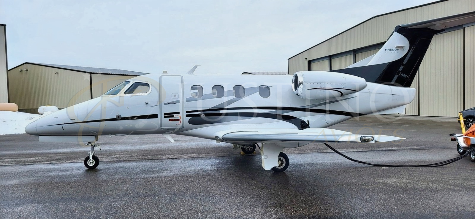 PHENOM 100 2011