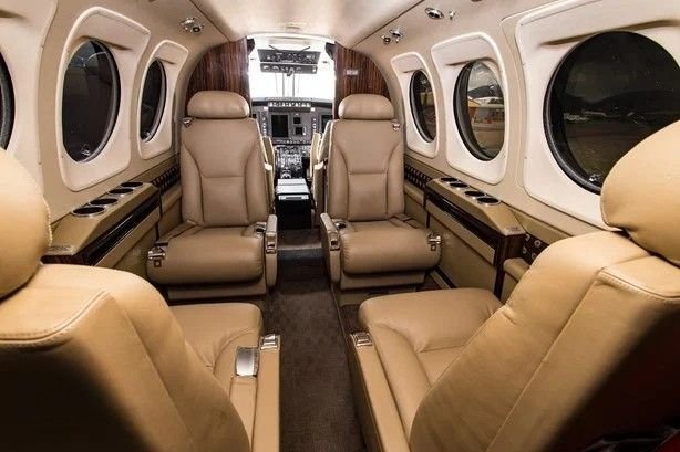 BEECHCRAFT KING AIR C90GTX 2012