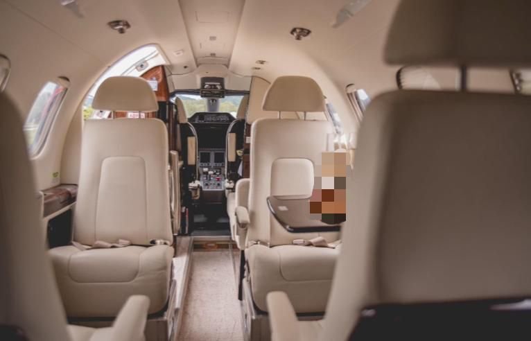 EMBRAER PHENOM 300 2016