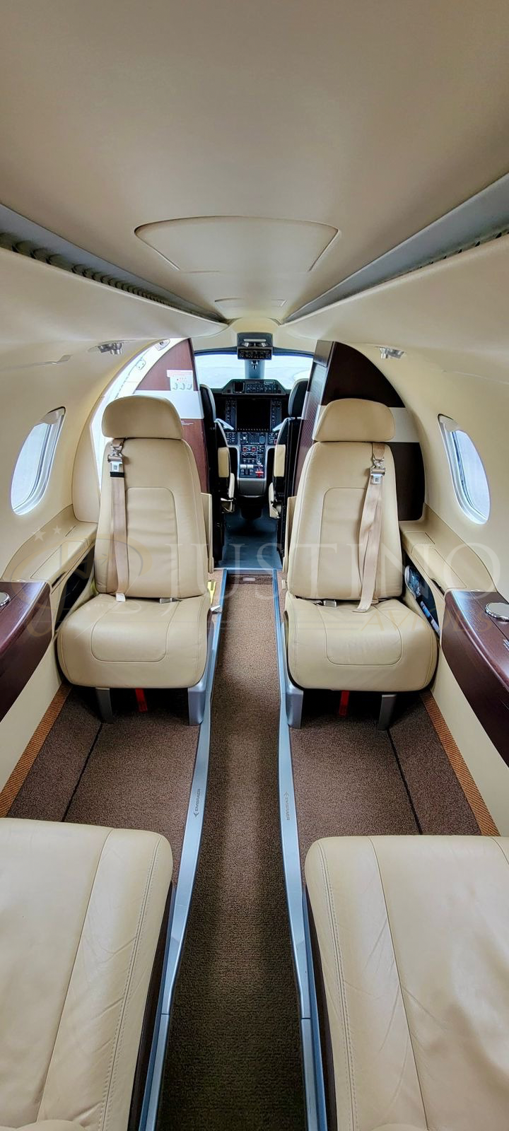 PHENOM 100 2011