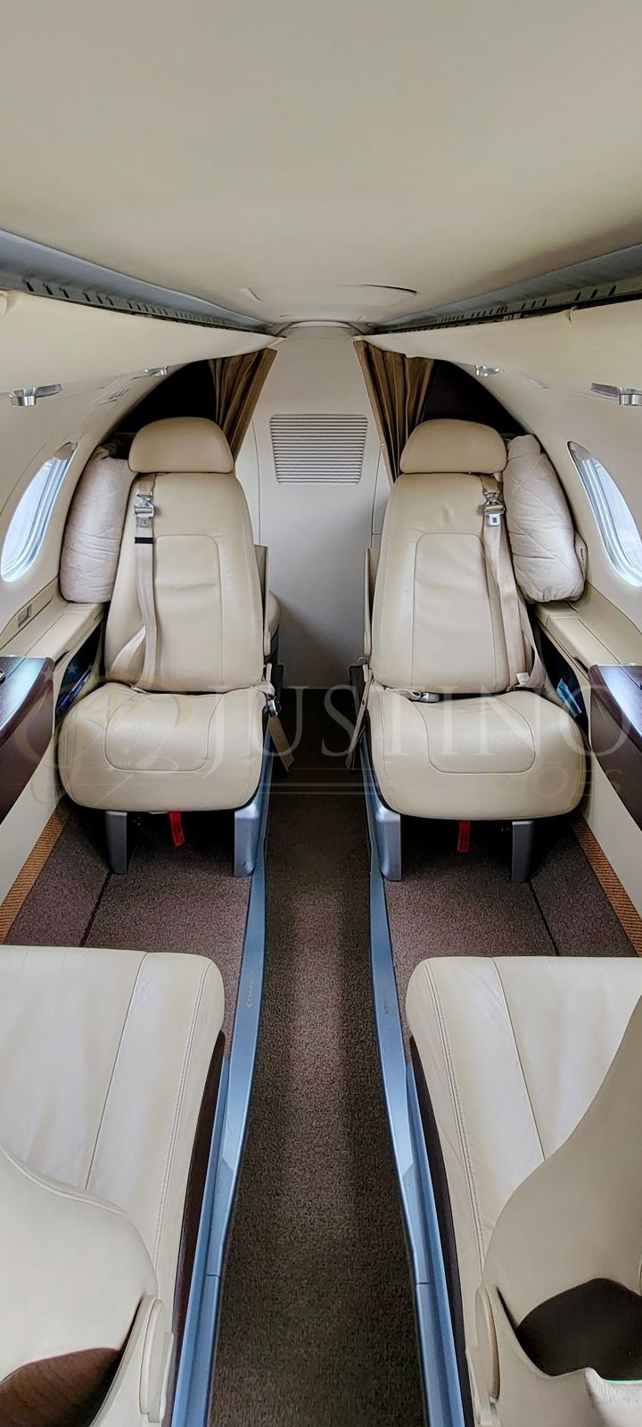 PHENOM 100 2011