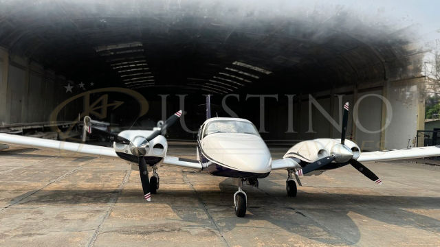 PIPER SENECA V 2012